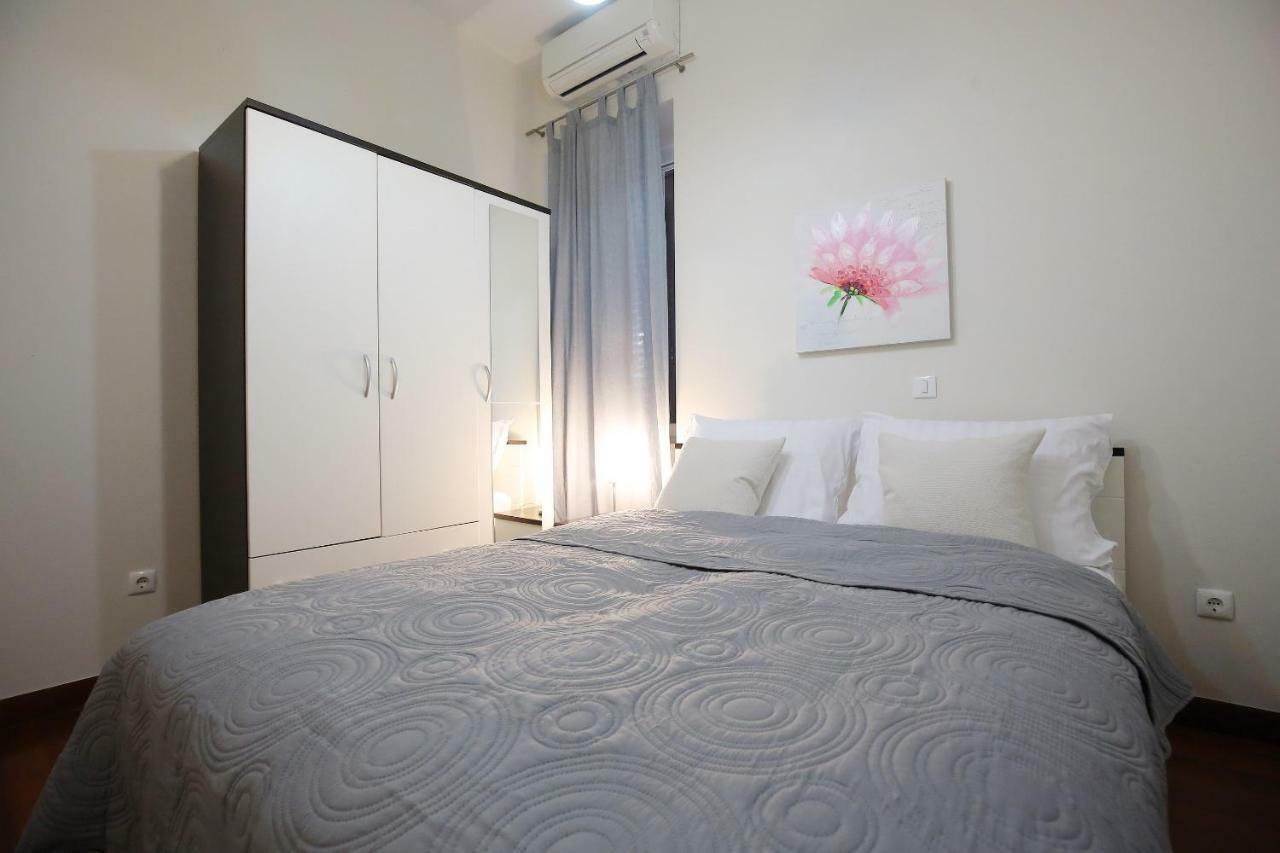 Seafront Beach Apartment - Directly At The Beach Ζαντάρ Εξωτερικό φωτογραφία