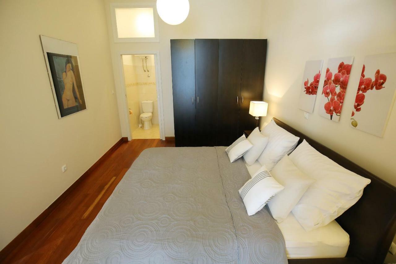 Seafront Beach Apartment - Directly At The Beach Ζαντάρ Εξωτερικό φωτογραφία