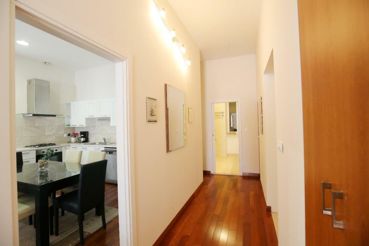 Seafront Beach Apartment - Directly At The Beach Ζαντάρ Εξωτερικό φωτογραφία