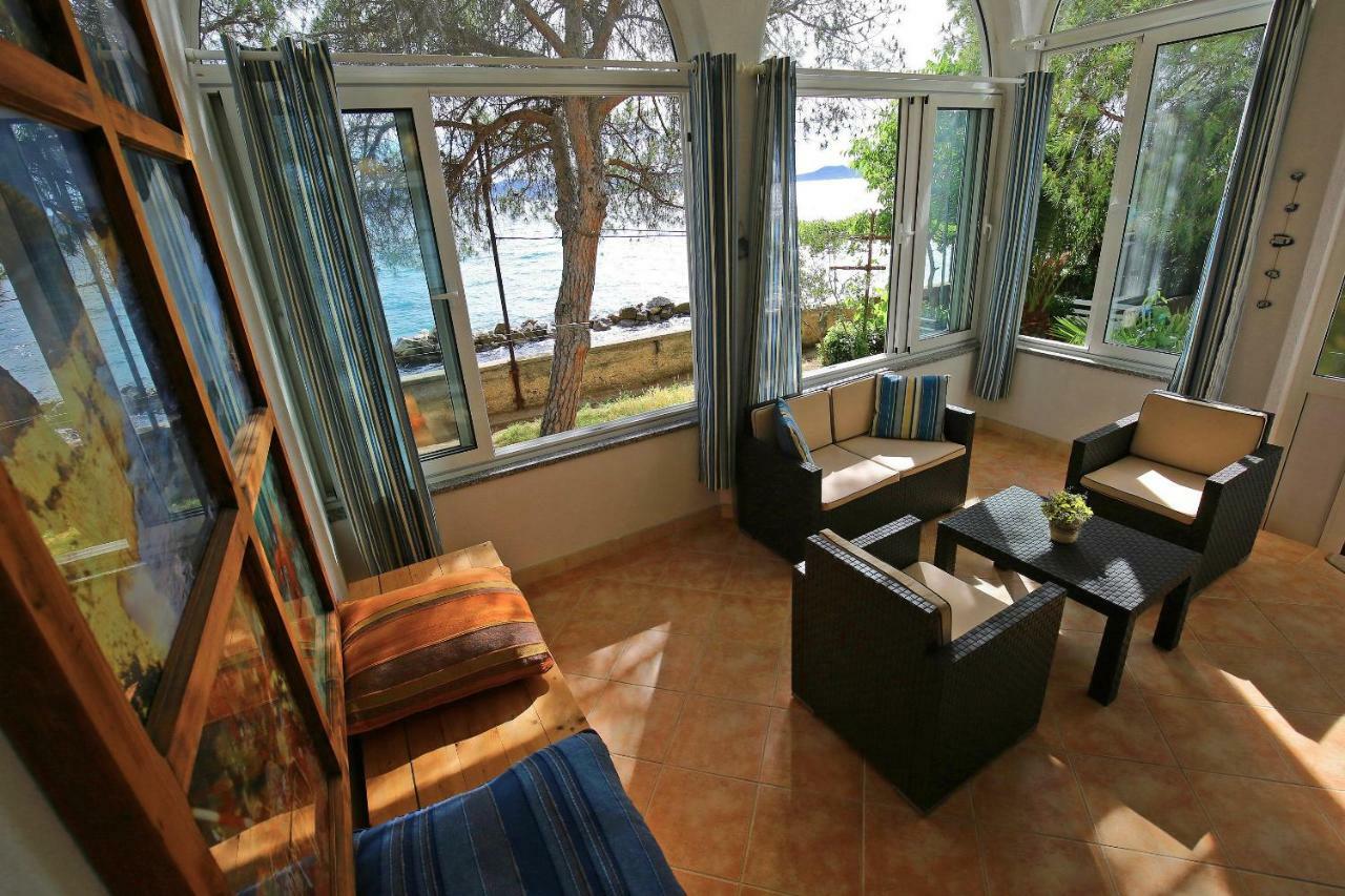 Seafront Beach Apartment - Directly At The Beach Ζαντάρ Εξωτερικό φωτογραφία