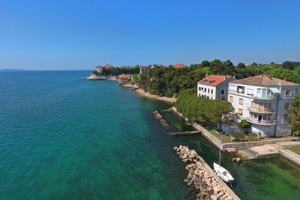 Seafront Beach Apartment - Directly At The Beach Ζαντάρ Εξωτερικό φωτογραφία